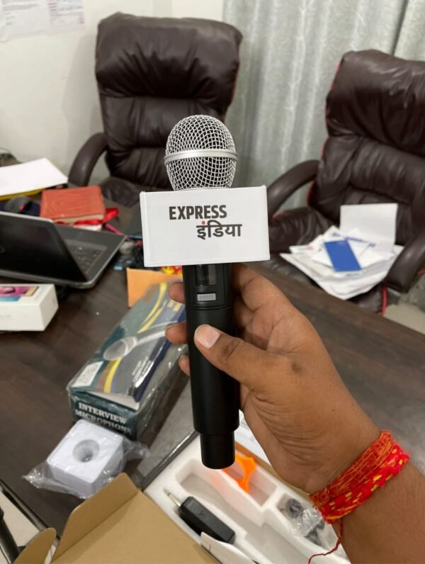 Wireless Microphone for Mobile and DSLR with HD Audio for Professional Recording