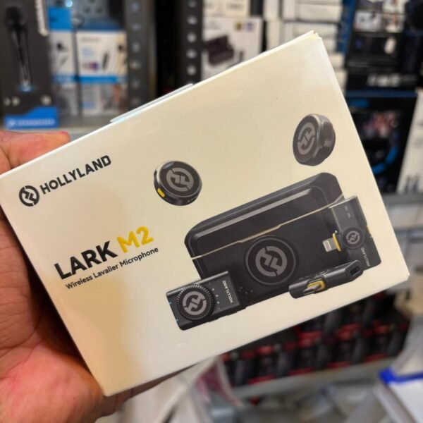 Hollyland Lark M2 Combo wireless lavalier microphone for mobile camera interview recording