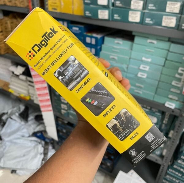 bb17f913-be00-4ca4-86ba-c36db7b6a354 Digitek® DWM-111 4 Channel Wireless Microphone System | 2.4GHz Mic for DSLR, Smartphone & Laptop