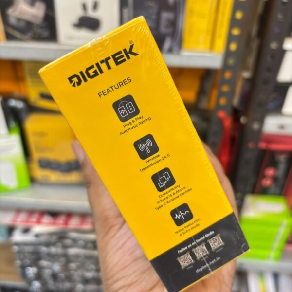 WhatsApp Image 2026-09-13 at 12.04.25 PM Digitek DWM-124 2-in-1 Wireless Microphone System for Mobile